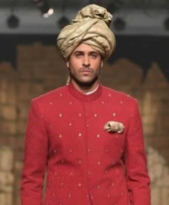 Elegant Self Jamawar Turban for Barati Beverly Hills California USA Designer Turban for Barati