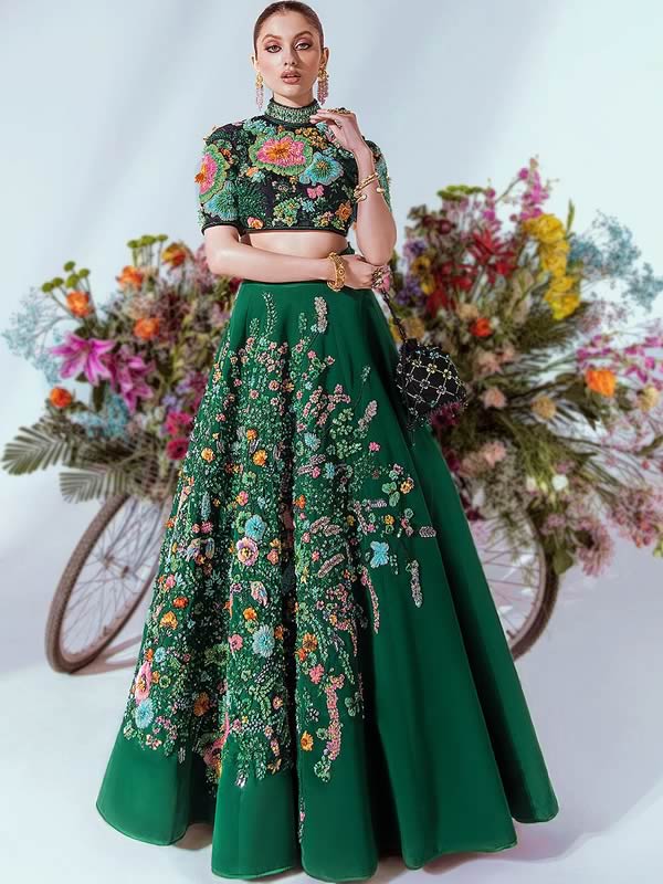 27+ Dark Green Lehenga Designs For Brides To Be - ShaadiWish | Mehendi  outfits, Indian bridal dress, Lehnga designs