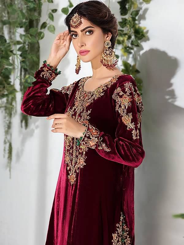 Designer Party Wear Newark New Jersey USA Pakistani Party Wear Velvet ...