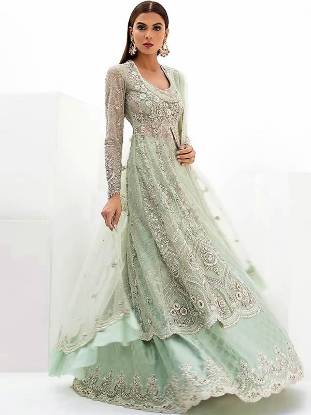 Top Trendy & Beautiful Latest Bridal Walima Dresses Designs Ideas 2022 | Walima  dress, Pakistani bridal dresses, Bridal dress design