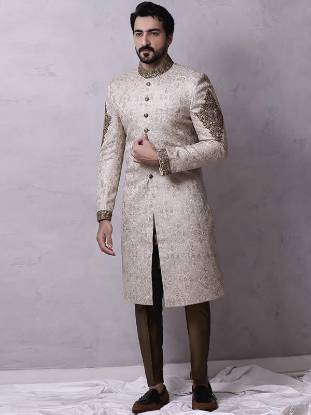 Exclusive Mens Sherwani Suits Aylesbury England UK Sherwani Brands in Pakistan