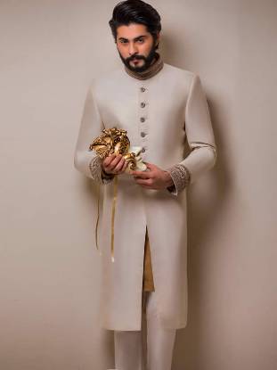 Off-White Sherwani for Mens Bloomingdale Illinois Designer Mens Sherwani Suit